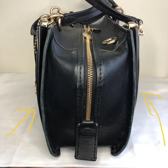 S⭕️LD‼️Coach Dreamer with Quilting and Rivets Black - Picture 5 of 12